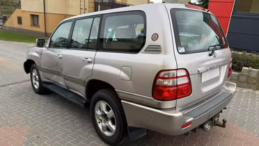 TOYOTA Land Cruiser