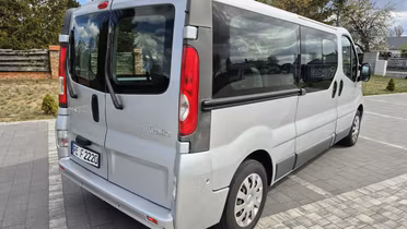 RENAULT Trafic