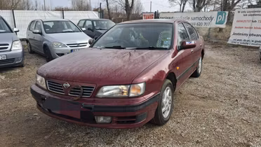 NISSAN Maxima