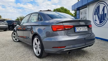 AUDI A3 Limousine