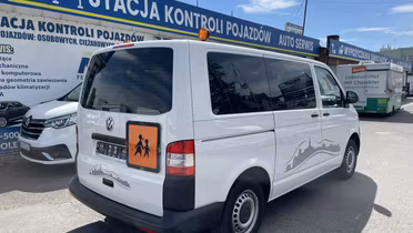 VOLKSWAGEN Transporter