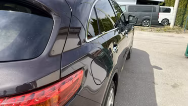 INFINITI QX70