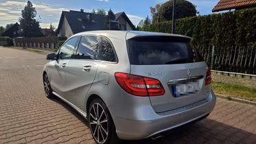 MERCEDES-BENZ B Klasa