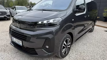 PEUGEOT Traveller
