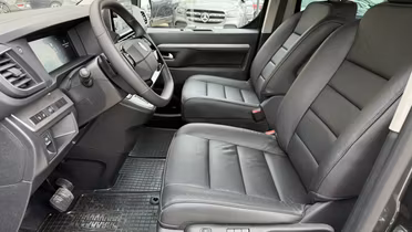 PEUGEOT Traveller