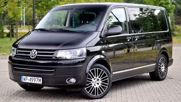 VOLKSWAGEN Multivan