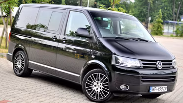 VOLKSWAGEN Multivan