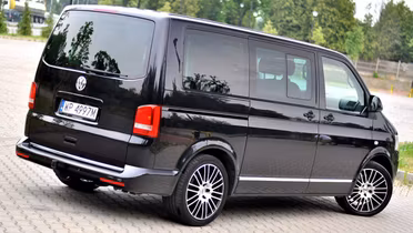 VOLKSWAGEN Multivan