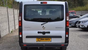 RENAULT Trafic