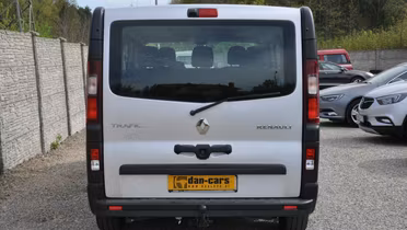 RENAULT Trafic