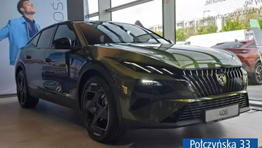 PEUGEOT 408