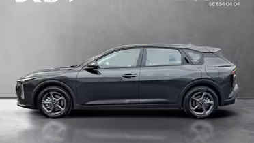 KIA K4