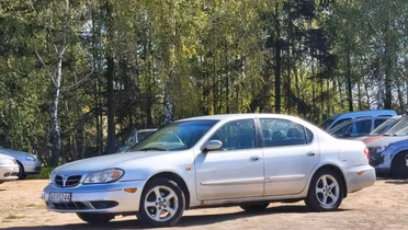 NISSAN Maxima