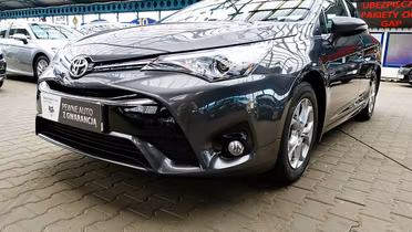 TOYOTA Avensis