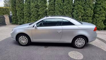 VOLKSWAGEN Eos