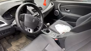 RENAULT Megane
