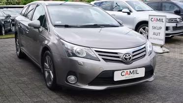 TOYOTA Avensis