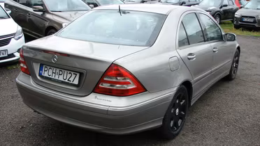 MERCEDES-BENZ C Klasa