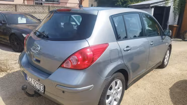 NISSAN Tiida