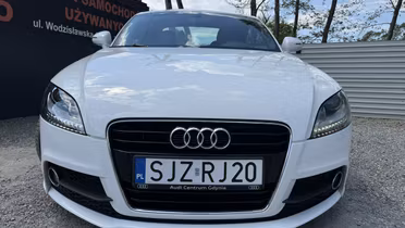 AUDI TT