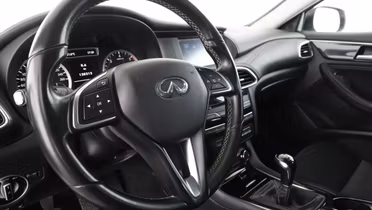 INFINITI Q30