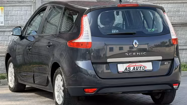 RENAULT Grand Scenic