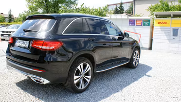 MERCEDES-BENZ GLC