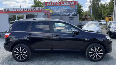 NISSAN Qashqai+2