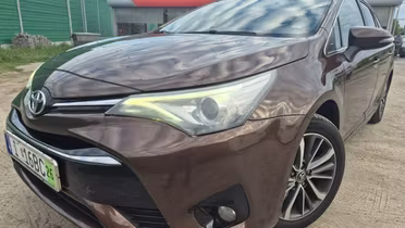 TOYOTA Avensis