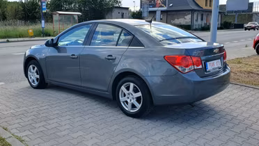 CHEVROLET Cruze