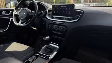 KIA ProCeed