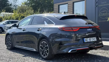 KIA ProCeed
