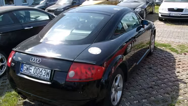 AUDI TT