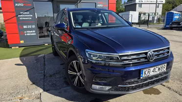 VOLKSWAGEN Tiguan
