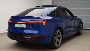 AUDI SQ8 e-tron