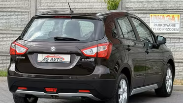 SUZUKI S-Cross