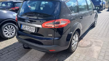 FORD S-MAX