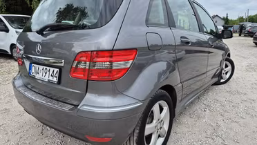 MERCEDES-BENZ B Klasa