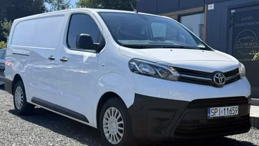 TOYOTA Proace