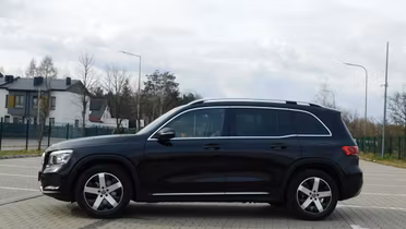 MERCEDES-BENZ GLB