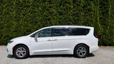 CHRYSLER Pacifica