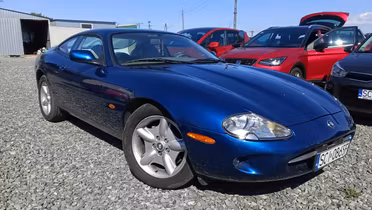 JAGUAR XK8