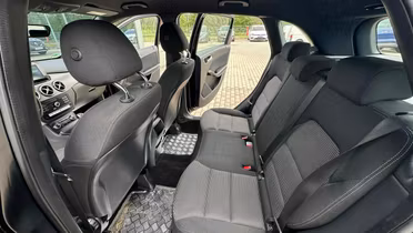 MERCEDES-BENZ B Klasa