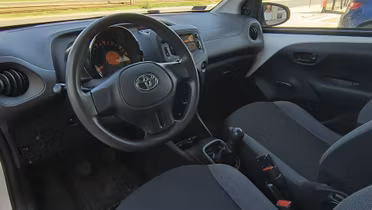 TOYOTA Aygo