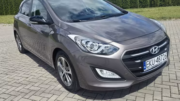 HYUNDAI i30
