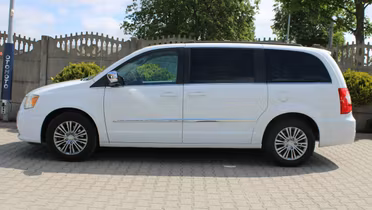 CHRYSLER Town & Country