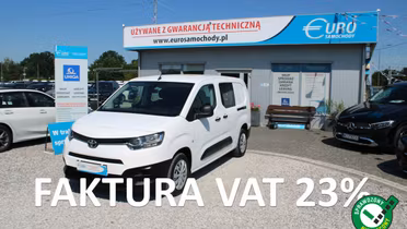 TOYOTA Proace City