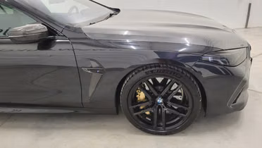 BMW M8
