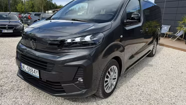 PEUGEOT Traveller