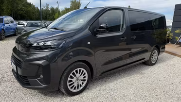 PEUGEOT Traveller